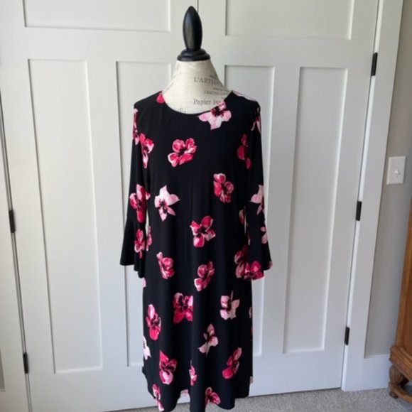 Tommy Hilfiger Floral Spring Dress - Picture 1 of 6